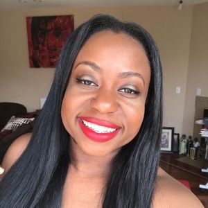 Meet your Posher, Vanessa